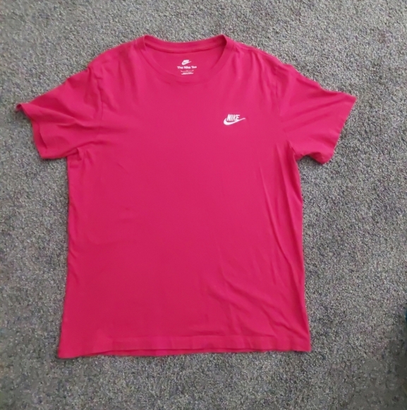 The Nike Tee Mens Red Crewneck T-shirt L - Picture 2 of 4
